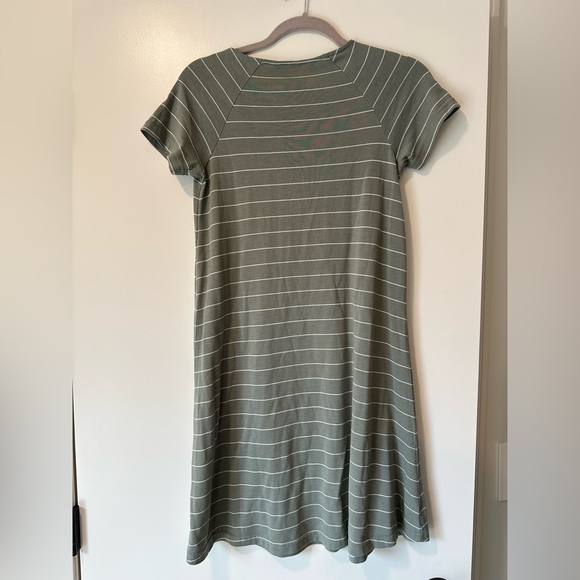 Free Fly Apparel Bamboo Dockside Dress in Sagebrush/White Stripe, size Small - Picture 6 of 8